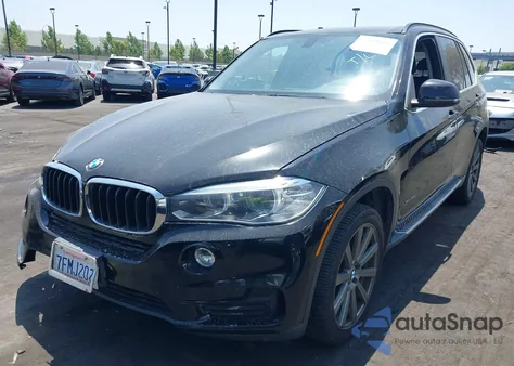 2015 BMW X5 xDrive35D z USA, uszkodzony, nr VIN 5UXKS4C54F0J98381